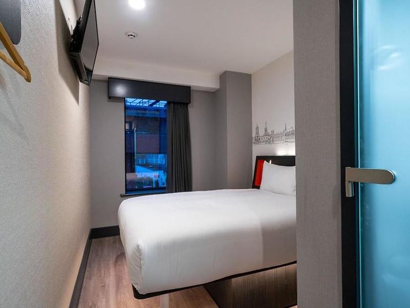 13950DD46AD9501F494B5BBC908251B9