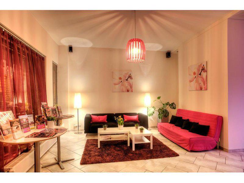 5BF697401D4A617EB121CB15F263E3C5