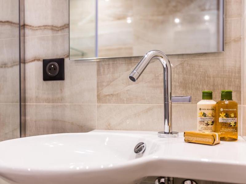 2C88A79206394436453F168CE9F176E9