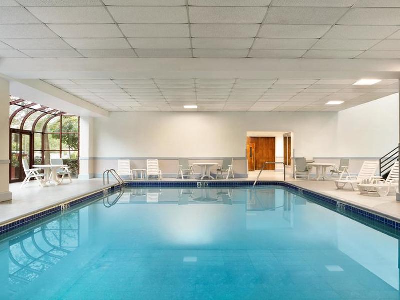 DoubleTree by Hilton New York LaGuardia Airport