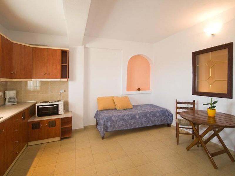 2F8276BC5DD1CFF9D00778B5742AC658