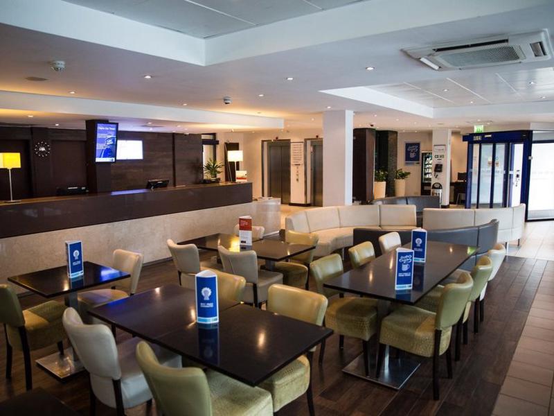 5DEE1117DDF9E190510F340DF027F02A