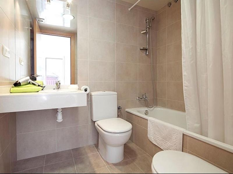 97B704E728FF26CD8B297B455BB16ED7