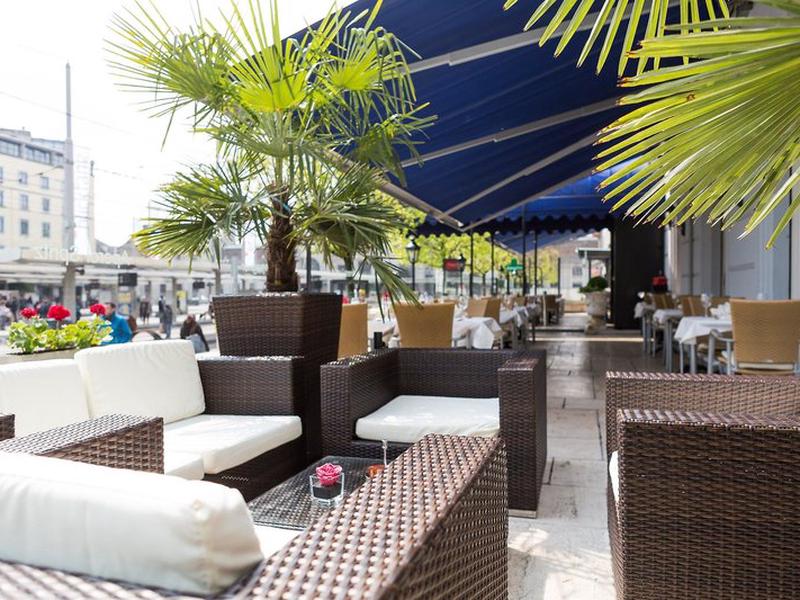 257014229DFAB1C5A01990FA0C4B9351