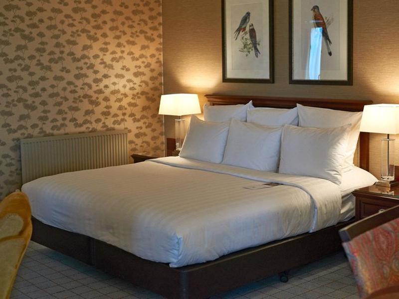 A403B036910A18D9FAAF1255E8B823F3