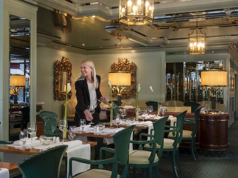 EA5E07AF3A5974CFE79C69A2BE3B1954