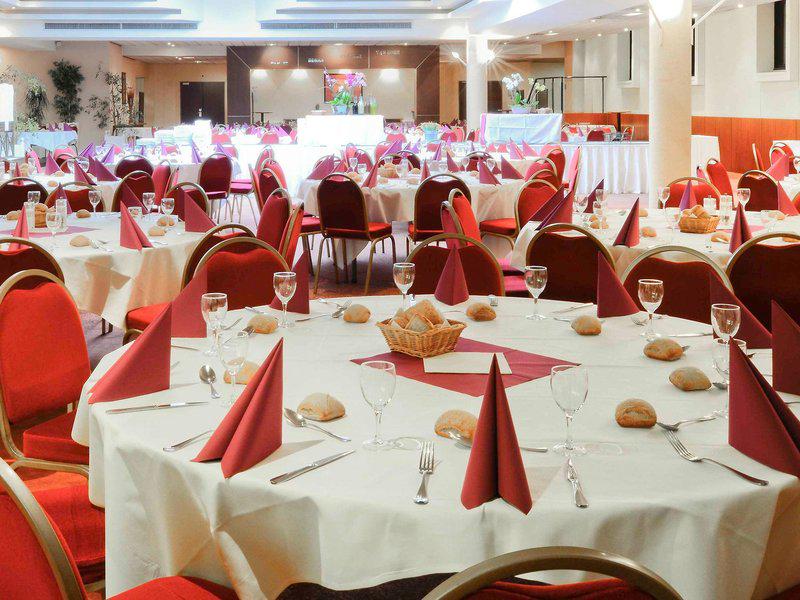 7C2B8261FF00800F1FB99314D674686F