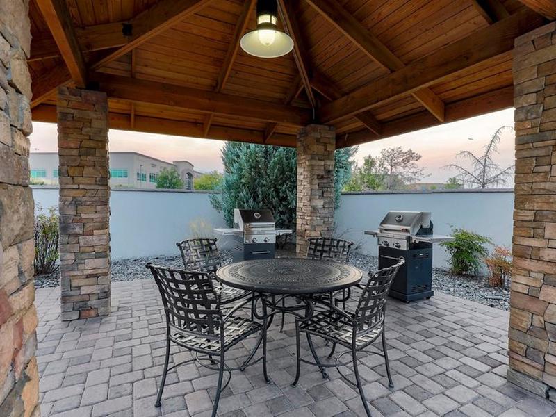 ED59C2F0FAC9AE43D91EFB51A9166B91