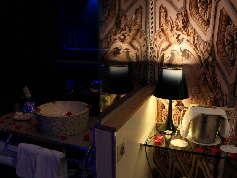 837F1326F49A99D20EC7C181C96CD4A0