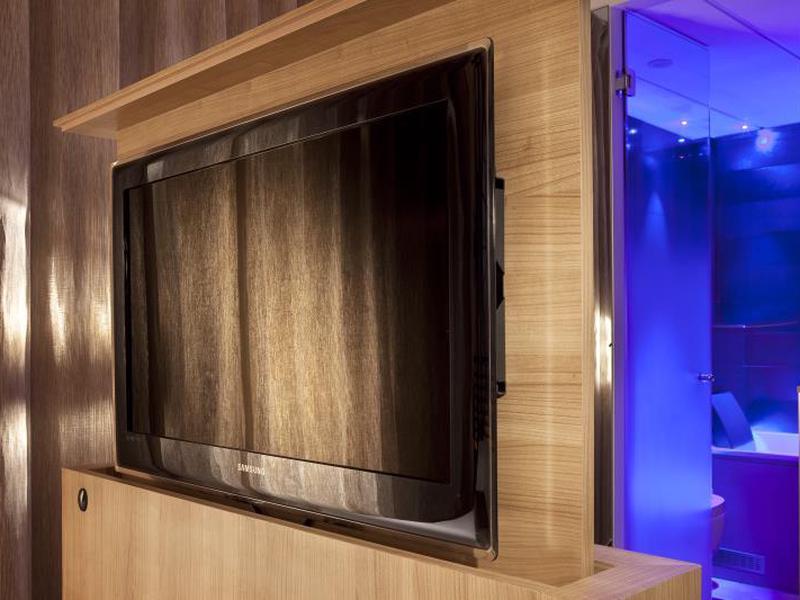 B51989F820B593F72B9014CBA075E53B