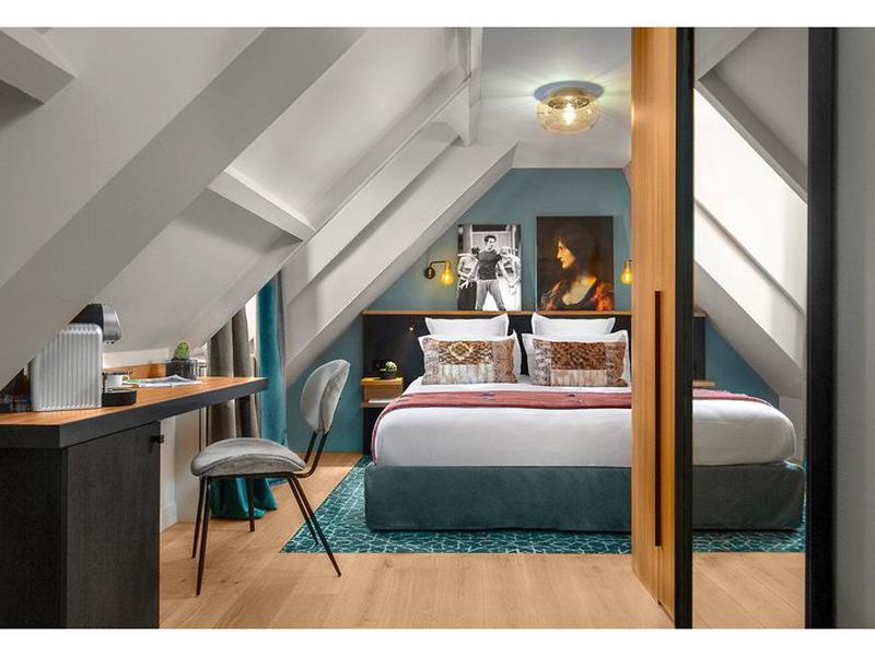 EAF22992B2EEC800B162BBCAB7F48550