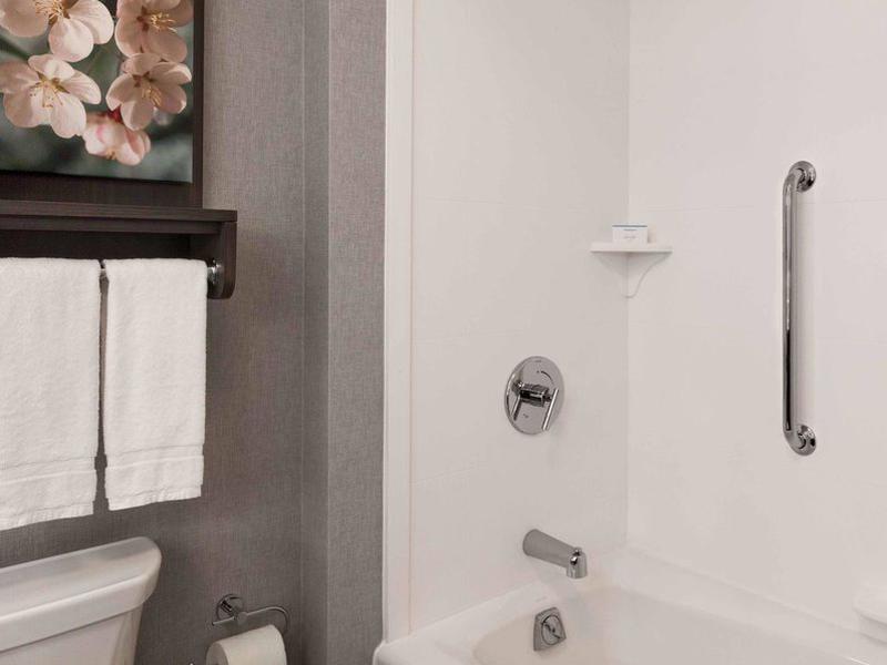 6AB1011EDA9C63F0E891EAE8E8925473