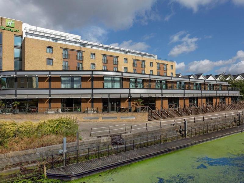 9B936513BBE84265EDC7262E624CD8EB