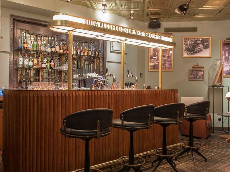 76B441A3C9EE1880E8ABAF01A6BAF833