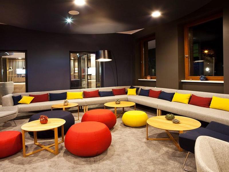 E2EE2F01E764DCBF63F1AD8F4464E058