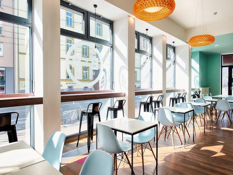 EA64AEE67BD76CD847D3CE13AD7947BD