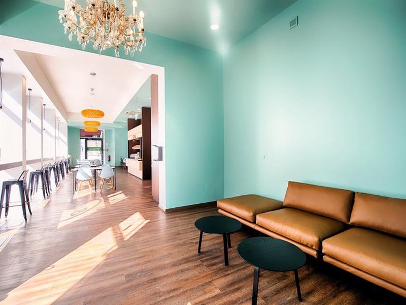 D8B4D649282D739BDD7B57653D8B9D46