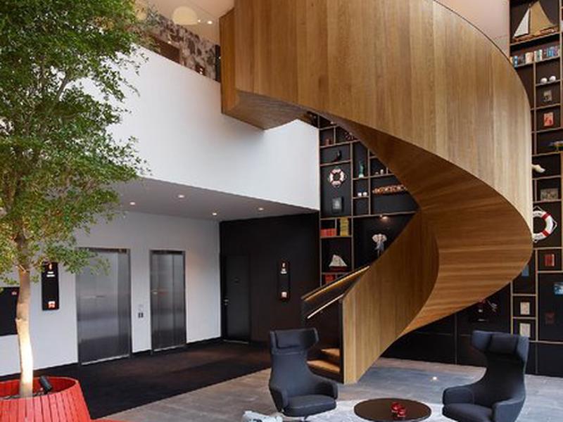 F6A15064FD30E870705AD996E8579972