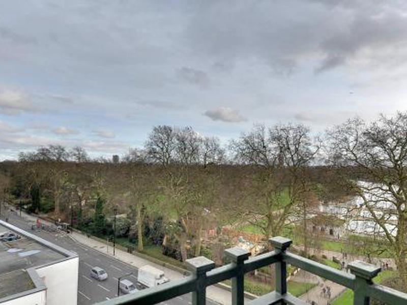 D0DDF9DF845ACA4012D0EF880FA06EDF