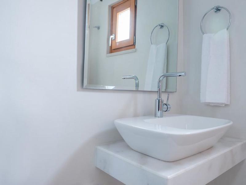 4947AF3EE4C726B5F5E52E1F9A771BB2