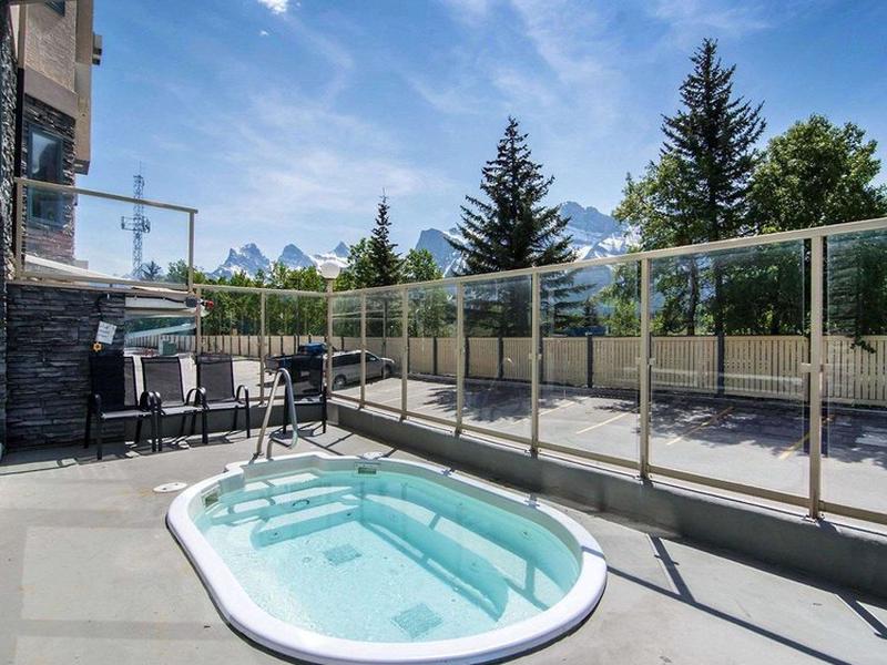 938103E11E08DE7BE17F24DEF322F0EE