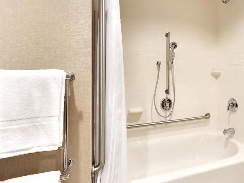 8283C03FD92E84AC97D9319B516B55EE