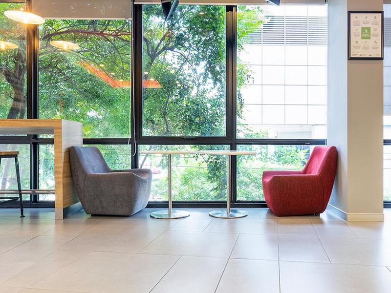 EB264A19B6EF409E0C0D39DDFC543E6B