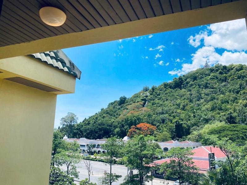 75935E399FAC05BD381D53AB42F2D74F