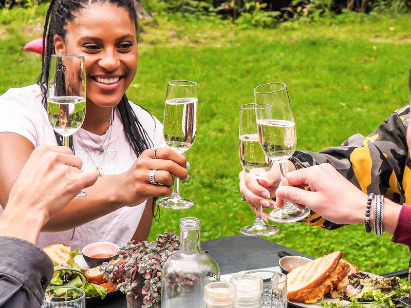 9CD73BDA43A301E936332C6CC35D3F89