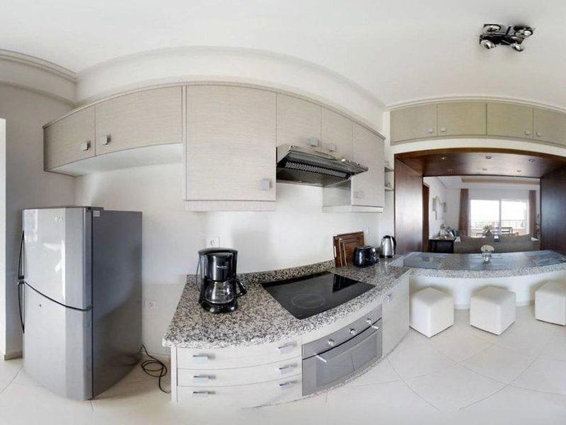 6906A5822D30C5FEC055BADD096580C8