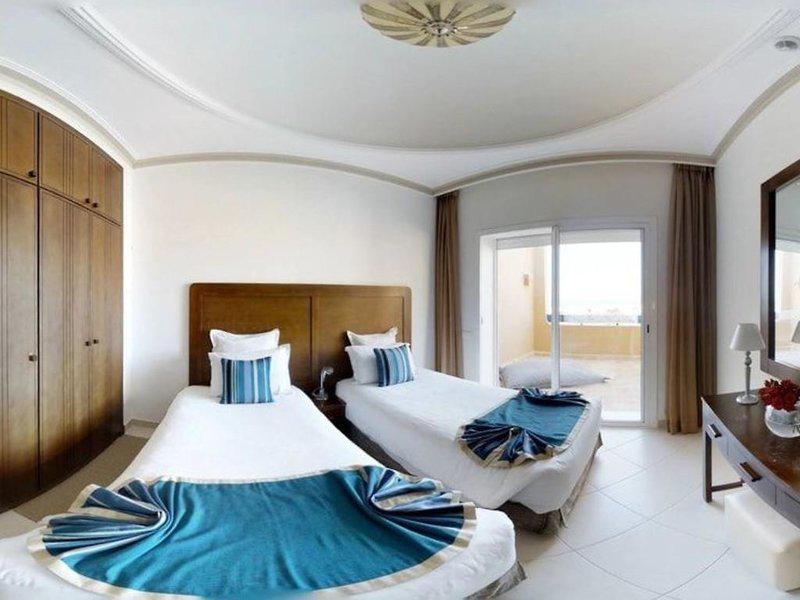 C3B1311BC1550E7F2C4F728A585720D7