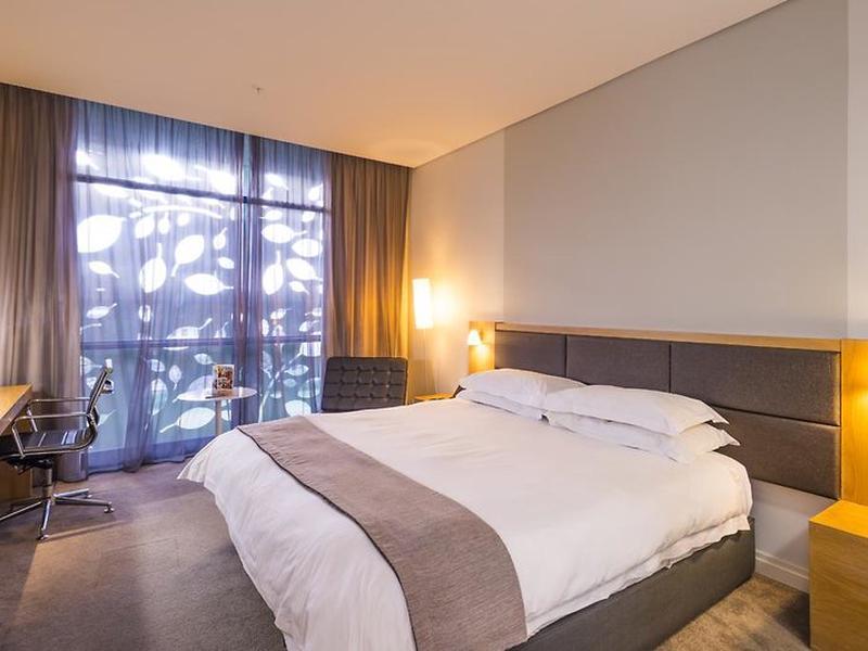 73BCFE943EC94ED48C88E5B33E24A183