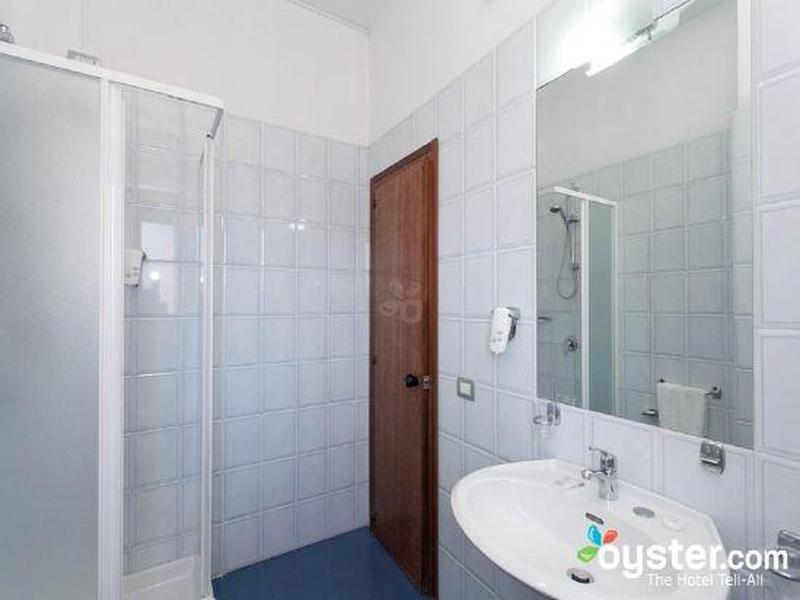 F3E64939FCBFB0797E5D0F89E1DDAED1