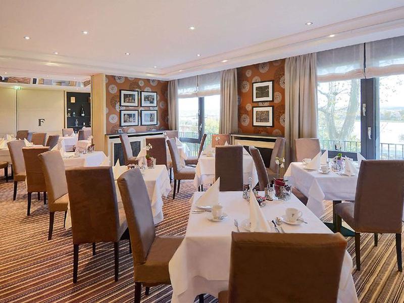 D024AAC437BD2A9FFE328C51AB0CC955