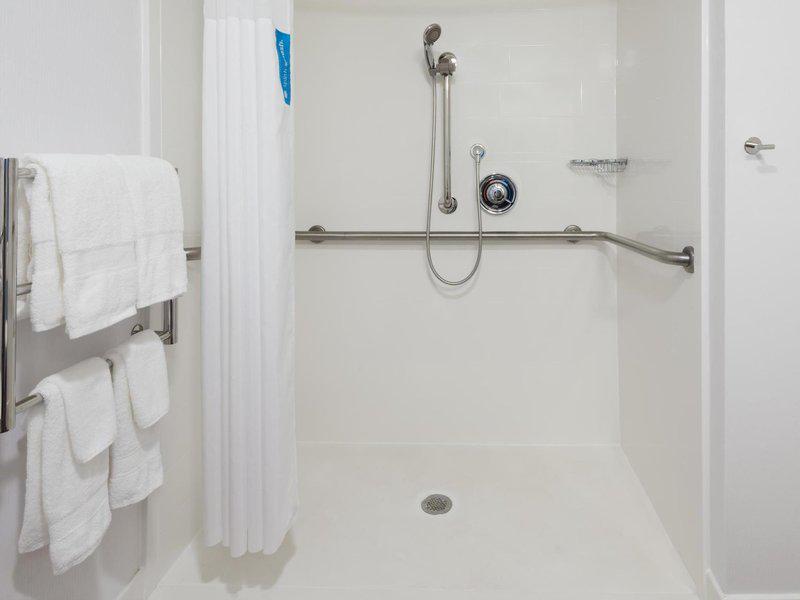 0ABD9CAD08BCF5EFFCEF36B948AAF82C