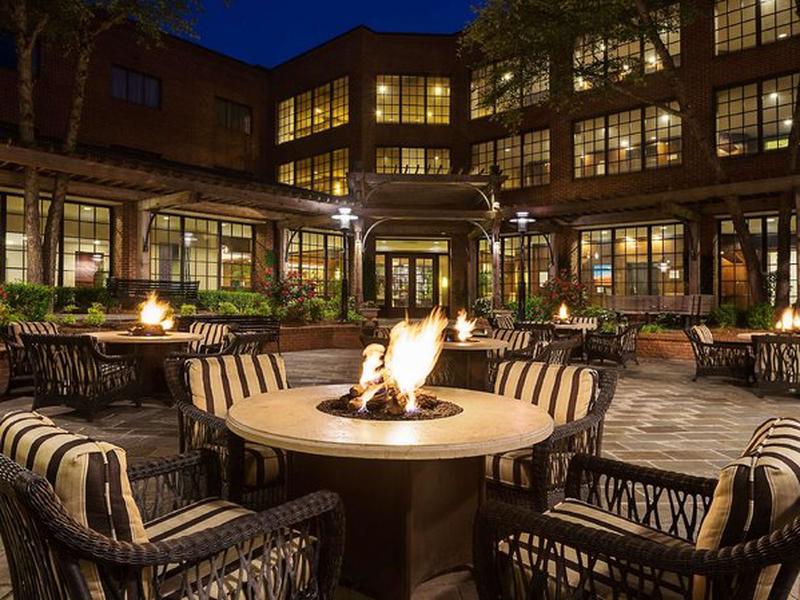 AEE6F66BA3720C7A812527702FB078EA