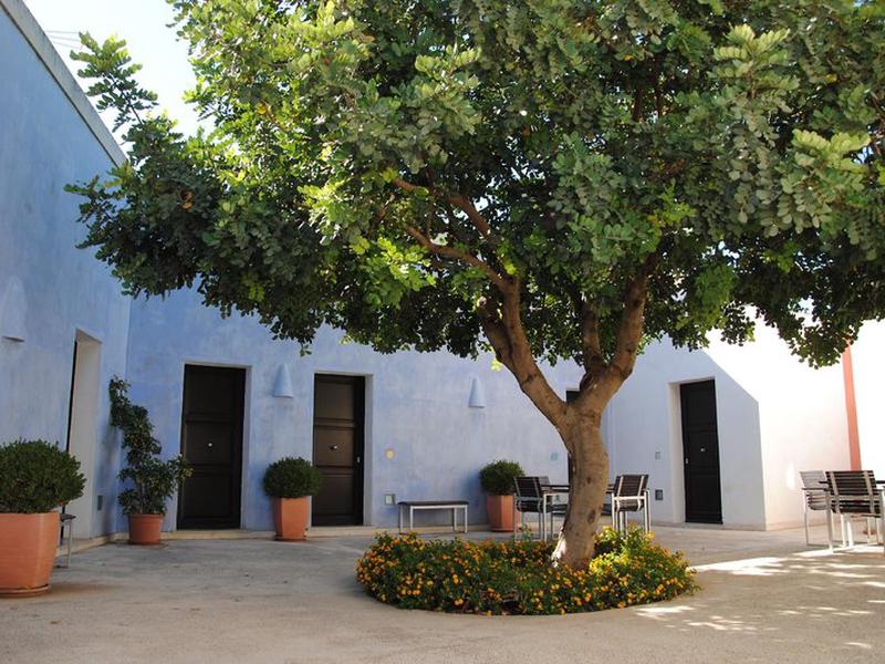 A489F3279B0A15CF780E34D3457AADC2