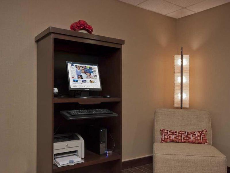 77E3216B16EC841BB6F09554150E70C0