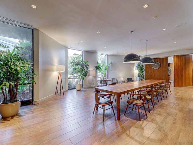 E885CAD1F9705C56DA6E811480ED7250