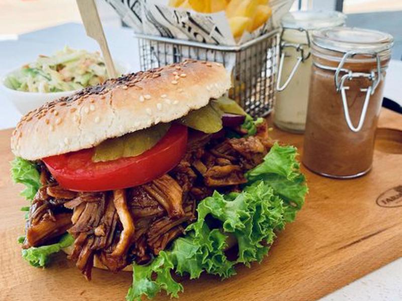 89369855C63349A98DF750C8FFA5E5BB