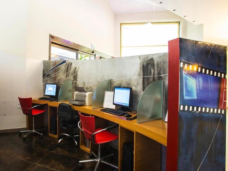 2544906DB7E06048A5CE83159515A77F