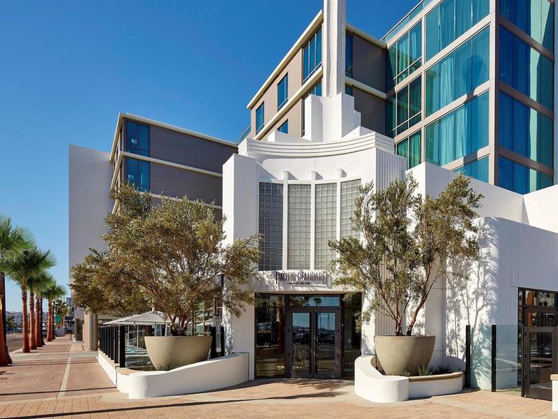 6F9E6AD141822928128D34D98C8AB792