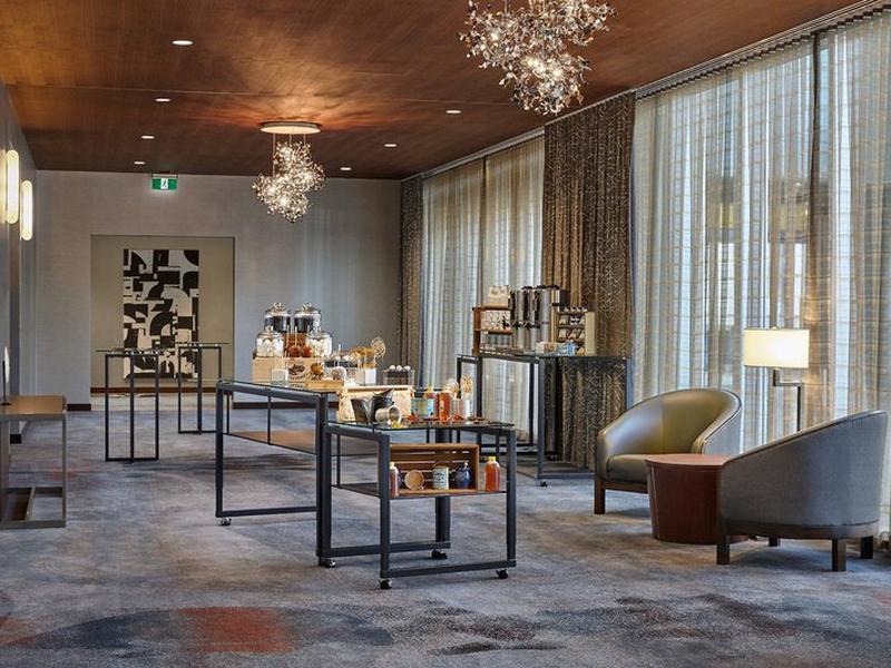 C00F373A097E559581354834143204FA