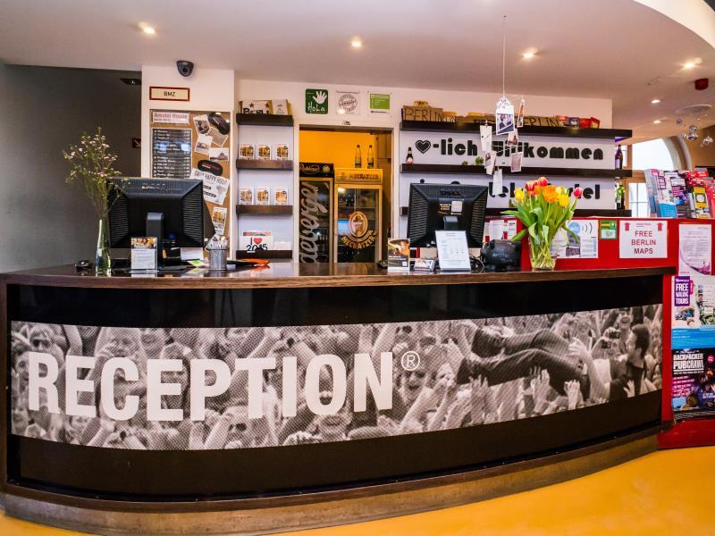 E4FB7AF8FE89D68BE24EA58F782741D9