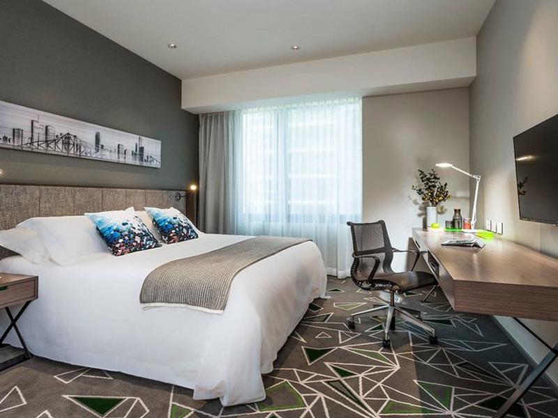 37E821791BA06FC9A040E5701FA5AAEC