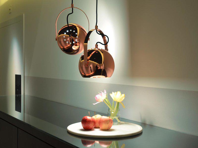 F2007DDBB1E646038CA10DD26C6A1DB8