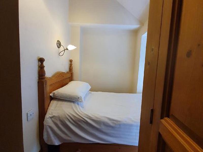 2DEDED9E11340A8944F41E16715E3FAD