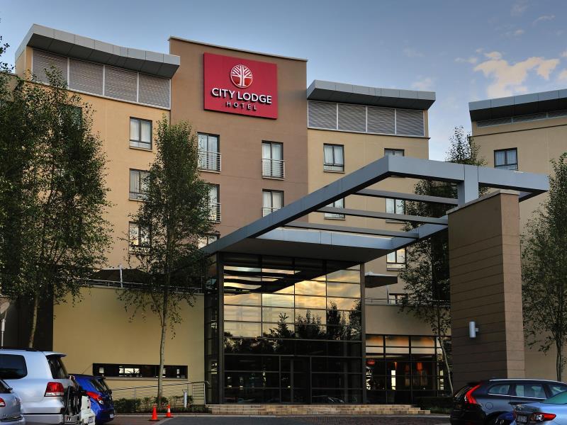 643C67F9AC0055CD0E4F553EC0DF858A