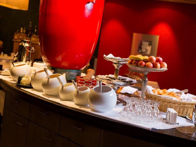 0A8CC9D94E80703714D1E6E0B9001A11