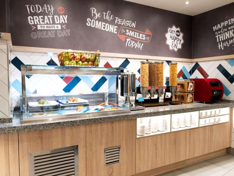 0195EFAE3A9A6922F19AA21D30363D50